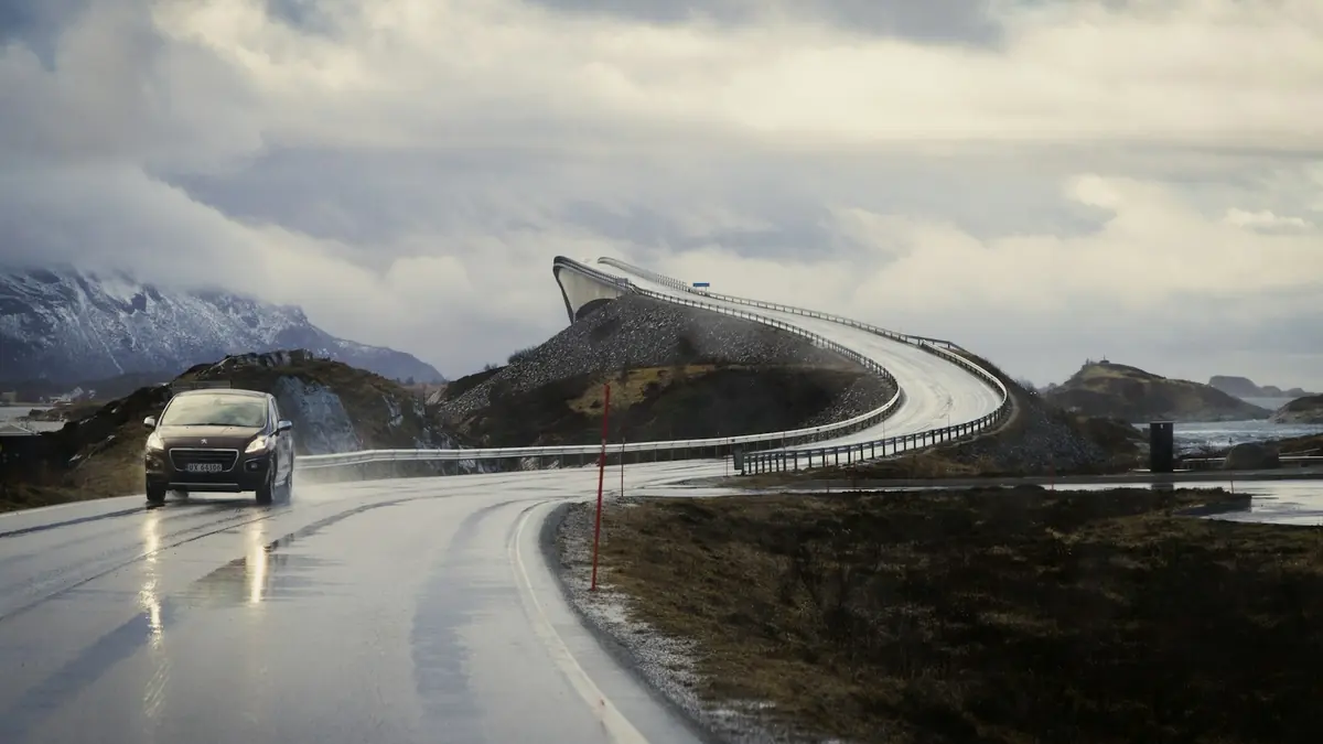 Utlegg i bil: utleggspant, salgspant og tvangssalg